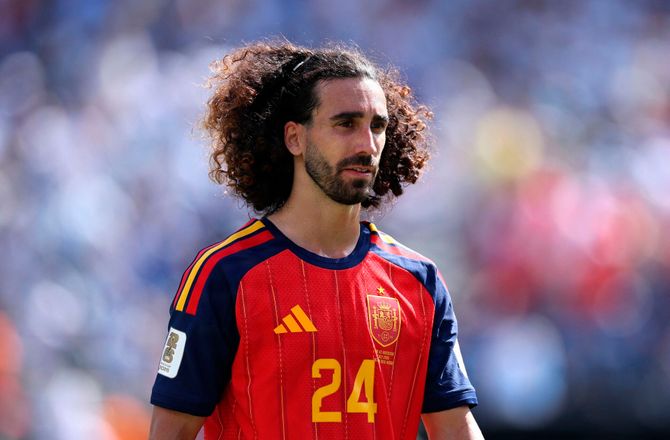 VM -Løfte indfriet: Cucurella har fået landstræneren tatoveret