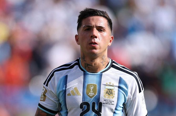 VM -Enzo Fernandez melder ud: Jeg giver alt for trøjen