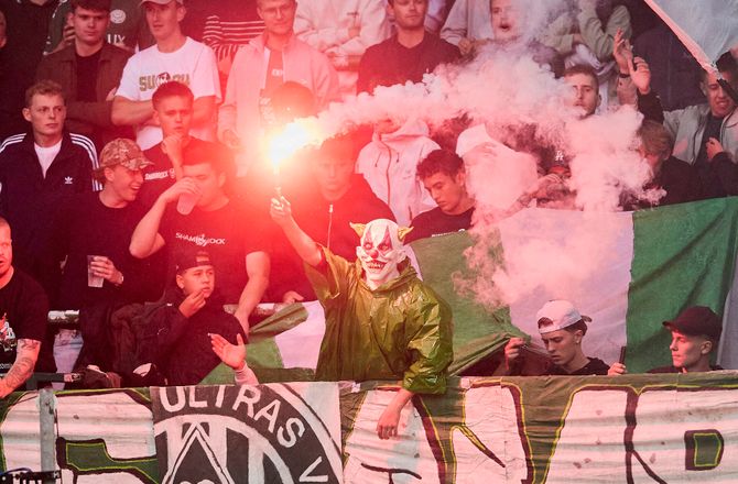 3F Superliga -Viborg får pyrobøde efter Superliga-åbner
