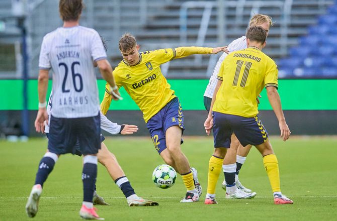 International -Mathias Jensen om Vejle-skifte: Stort skridt for mig