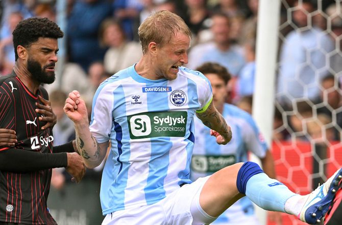 3F Superliga -Magnus Jensen efter VAR-drama: Den kunne godt dømmes