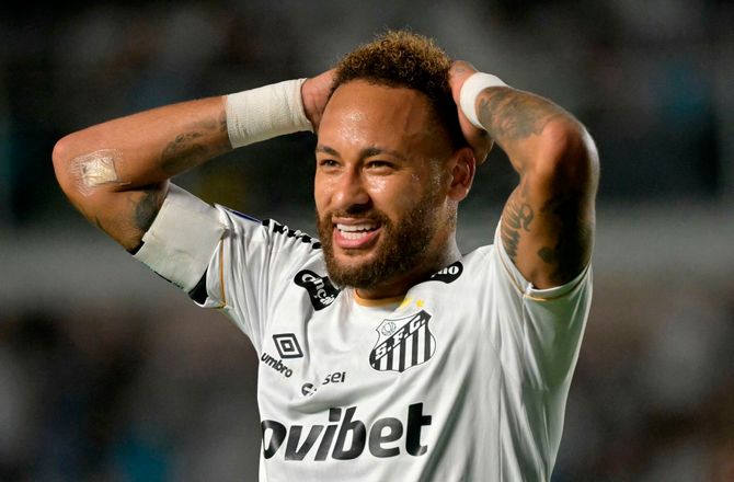 Copa do Brasil -Neymar kaldt idiot og klovn - Santos tager afstand