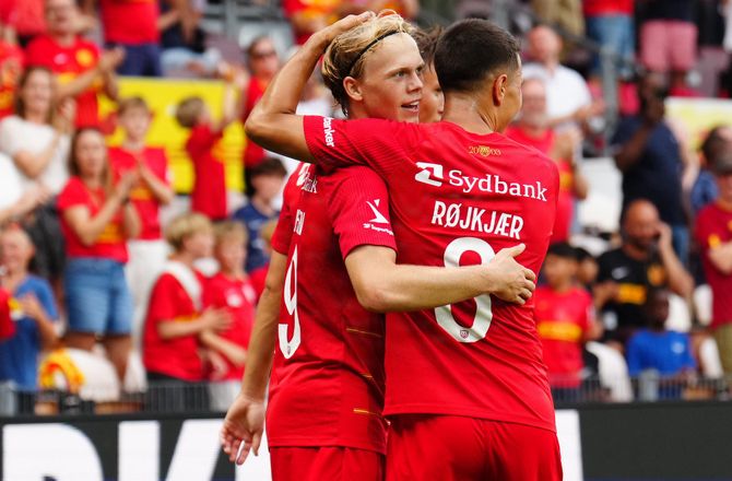 ECL-kval -LIVE: FCN holder legestue!