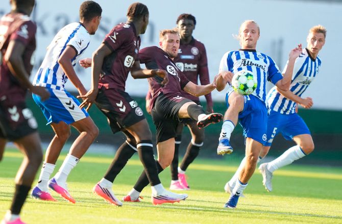 3F Superliga -LIVE: Sønderjyske tæt på mål!