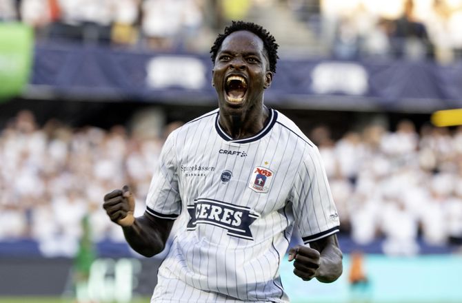 CL-kval -Stor AGF-hype i Uganda: Bogere er den nye stjerne