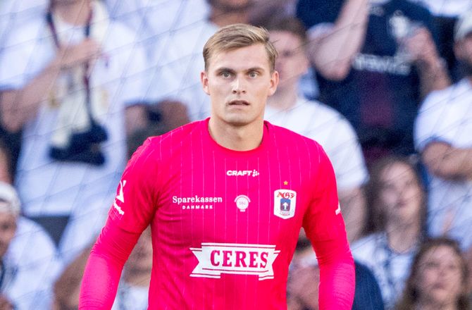 EL-kval -AGF undgik stor lussing: Det er alene Hedenstads skyld