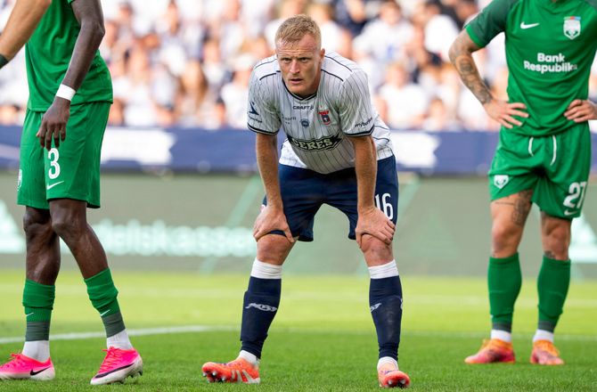 International -Efter CL-exit: AGF-OB rykkes to dage