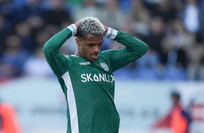 3F Superliga -Nouck kigger indad: Jeg mangler selvtillid