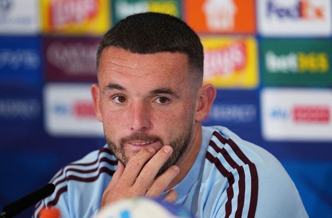 Premier League -Trods markante Villa-afgange: Vi vil opnå store ting