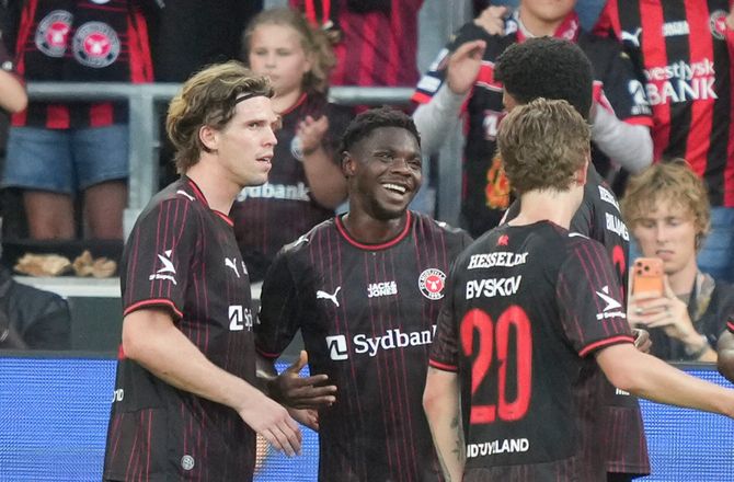 ECL-kval -Iheanacho imponerer: Udvalgt med FCM-storsalg