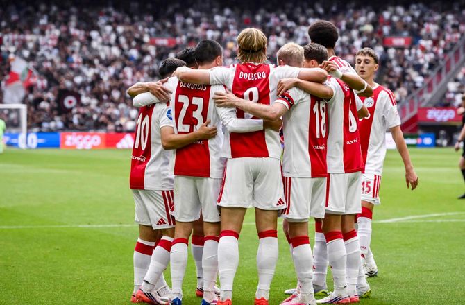 Serie A -Ajax lejer 17-årig midtbanespiller