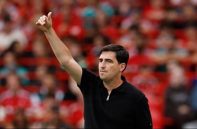 Premier League -Iraola savner fysisk overskud: Bedre end i sidste uge