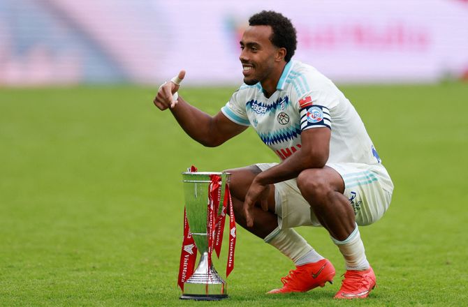 Bundesliga -Leverkusen snupper ivoriansk landsholdsspiller