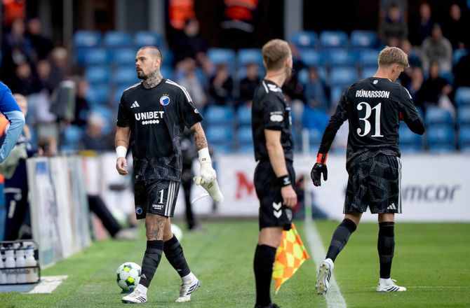 3F Superliga -Ramaj krydser fingre for Kotarski: Håber ikke det er slemt