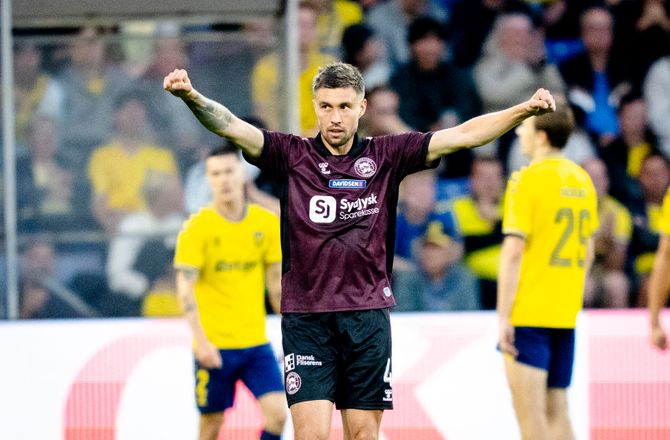 3F Superliga -Sønderjyske-chef efter AGF-handel: Forberedte og fortrøstningsfulde
