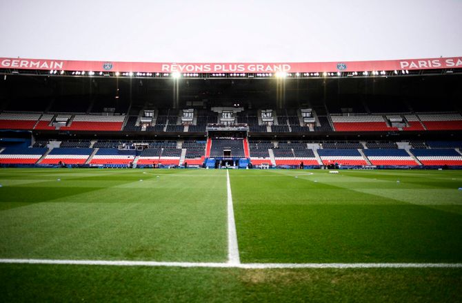 Ligue 1 -PSG flytter hjemmekamp: Græsset ødelagt af ekstrem varme