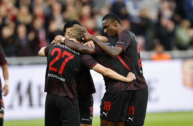 ECL-kval -LIVE: Nyt mål i Herning!