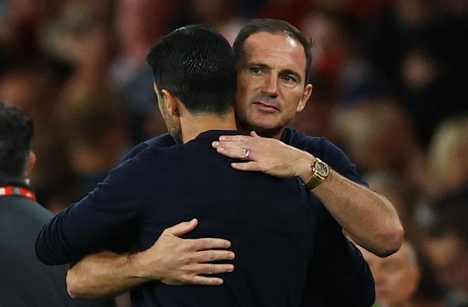 Premier League -Lampard vil lære af Arsenal-bank