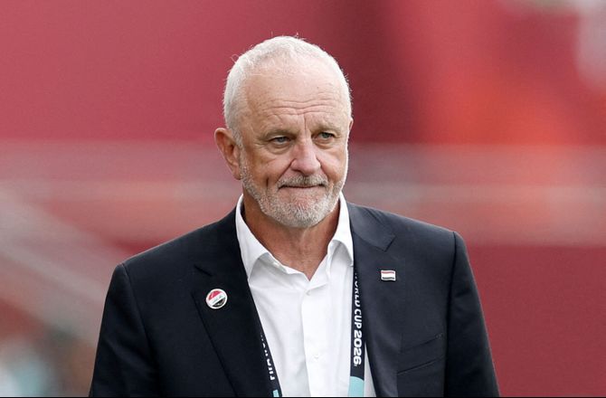 Asian Cup -Graham Arnold fortsætter som landstræner