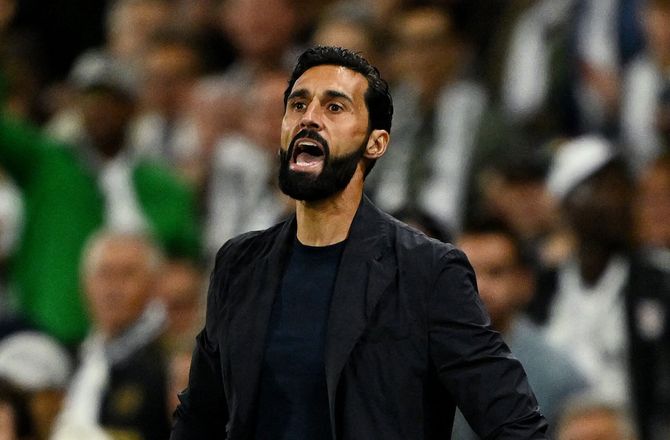 Premier League -Arbeloa indledte med nederlag: Jeg er stolt