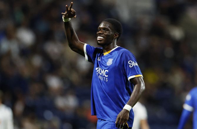 Carabao Cup -Barry gik målamok for Everton