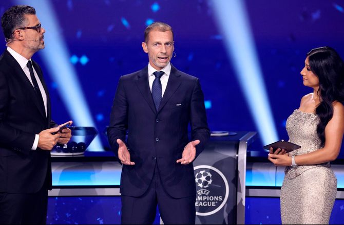 Champions League -UEFA støtter Nepal: Champions League indledes med et øjebliks stilhed