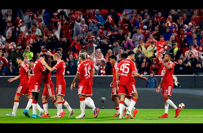 Bundesliga -Bayern München smadrede Stuttgart i sæsonåbneren
