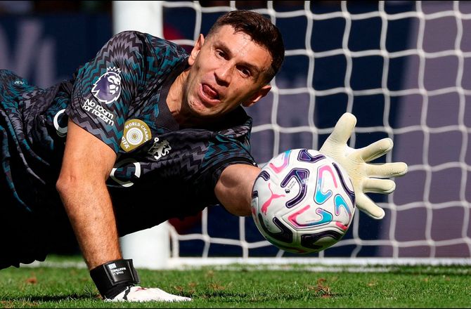 Premier League -Martínez fik lyndebut for Chelsea: Vil vinde PL