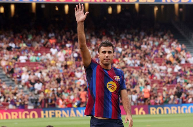 La Liga -Rodri bekræfter samtaler med Mourinho