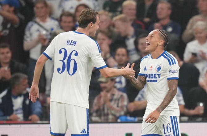 3F Superliga -LIVE: Kæmpe Ankersen-brøler - Parken går amok!