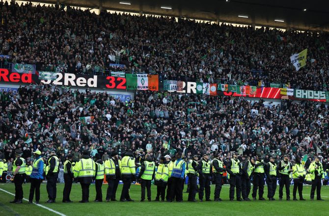 Premiership -Ingen udebanefans til sæsonens Old Firm-derbyer