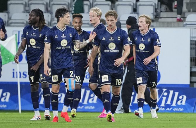 3F Superliga -LIVE: Lyngby på vej mod overraskelse!