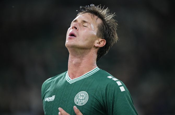 3F Superliga -LIVE: Viborg har enormt travlt!
