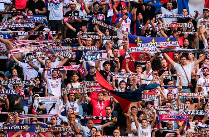 Ligue 1 -Den første gang: Lyon belønner midtstopper