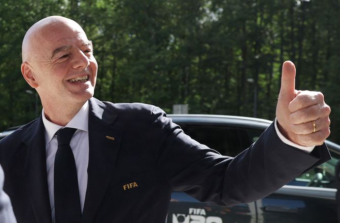VM -Spøjst Infantino-interview: Nægter at tale om fremtiden