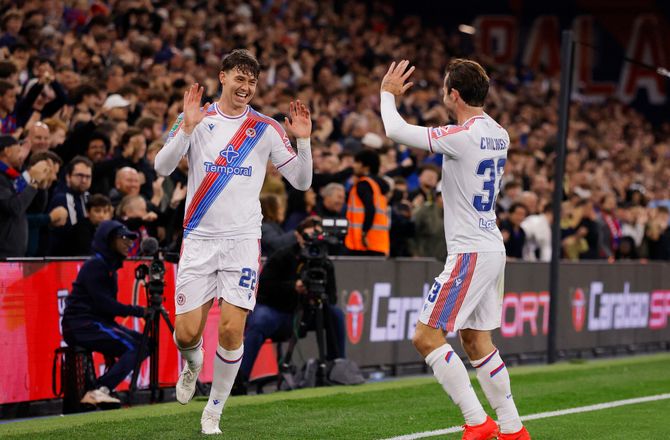 Carabao Cup -Brandvarme Strand Larsen smadrede Middlesbrough