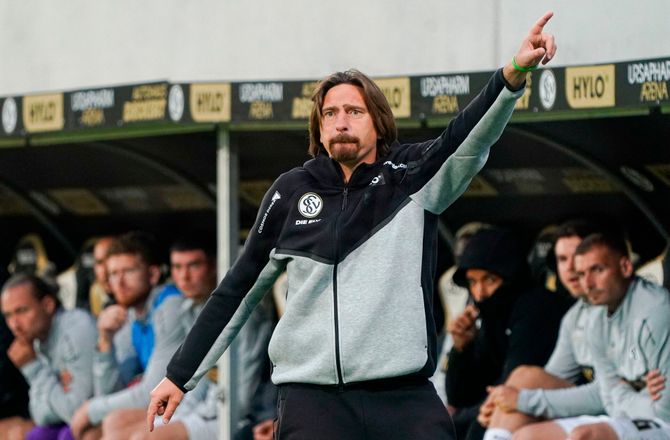 Bundesliga -Ærlig Elversberg-træner: Jeg er fan af Dortmund