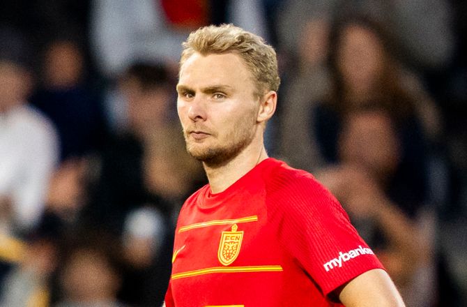 3F Superliga -Nelsson i venteposition: Stoler på Riemer