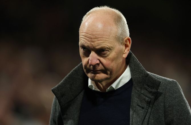 Europa League -Niels Frederiksen efter Palace-tæsk: Forventede sådan en kamp