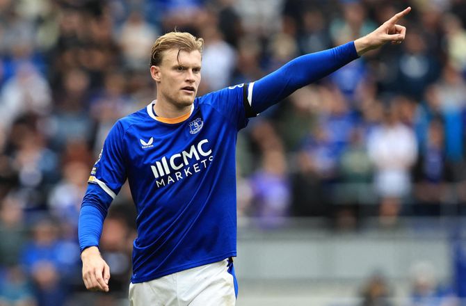 Premier League -Everton-stopper: Målet er Europa