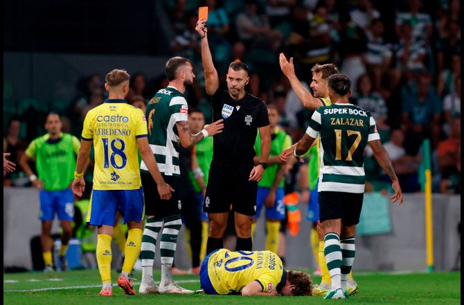 Portugal Primeira Liga -Sporting smed føring og satte point til i toppen