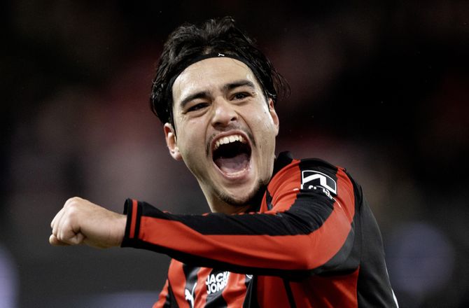 3F Superliga -Tyrkiske klubber og PL-nedrykker meldes varme på Simsir