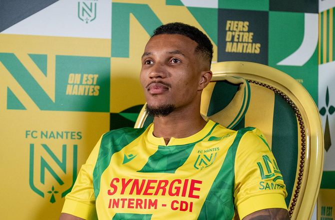 Ligue 1 -Nantes napper tidligere Everton-midt 