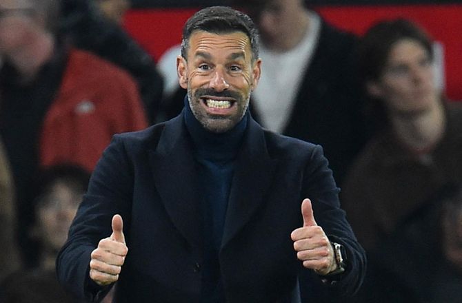 2. Bundesliga -Ruud van Nistelrooy spøger i HSV