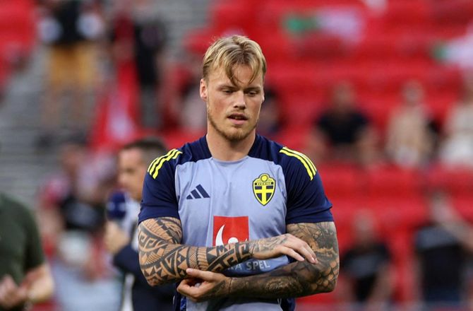 VM kval. UEFA -Graham Potter indkalder Victor Eriksson