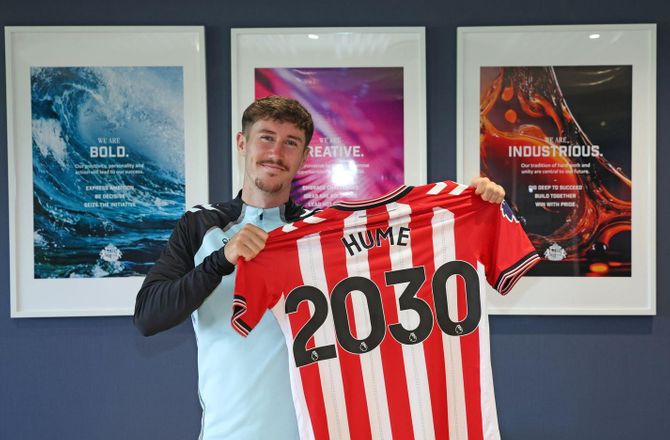 Premier League -Sunderland forlænger med Trai Hume