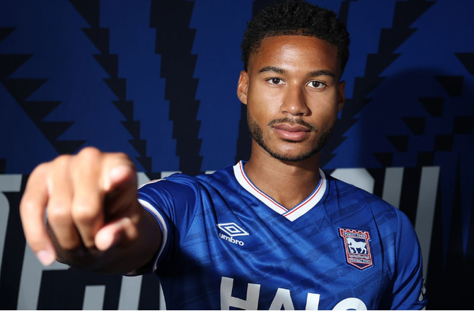 Championship -Ipswich lejer Cajuste igen