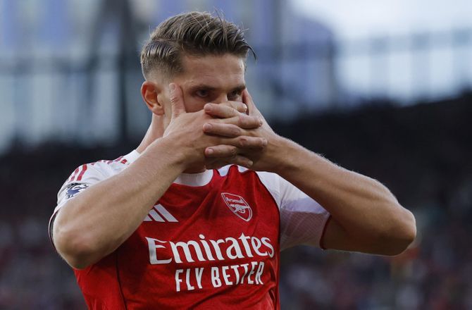 Premier League -Gyökeres garnede og 15-årig debuterede i Arsenals 5-0-sejr
