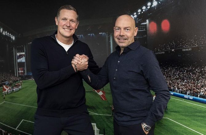 VM kval. UEFA -Officielt: DBU forlænger med Riemer 