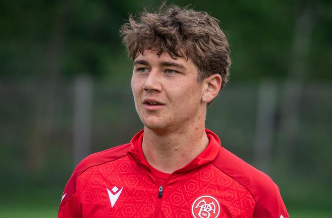 Betinia Liga -AaB sender Tcacenco til Skive